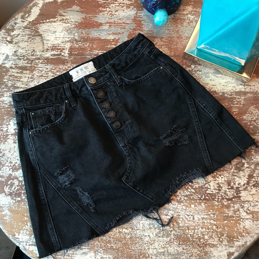 FREE PEOPLE NWOT denim A-line skirt, black